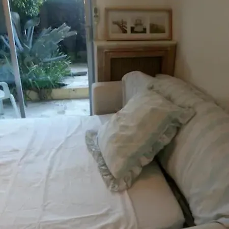 Flat With Gardens Limites Cannes Juste 10 Mns Croisett 勒卡内