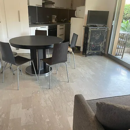 公寓 Flat With Gardens Limites Cannes Juste 10 Mns Croisett *